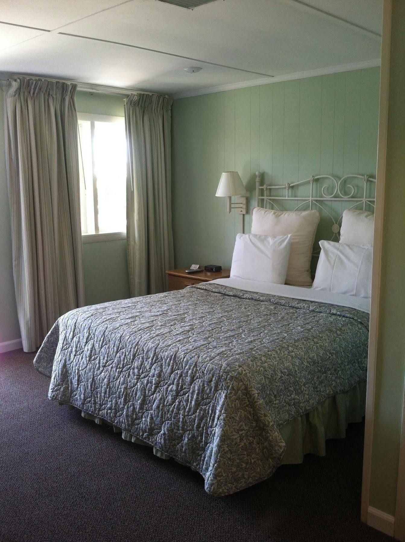Blue Sea Motor Inn North Truro Eksteriør billede